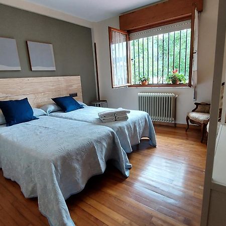 Villa Isabel 2 Llaves Arriondas Eksteriør billede
